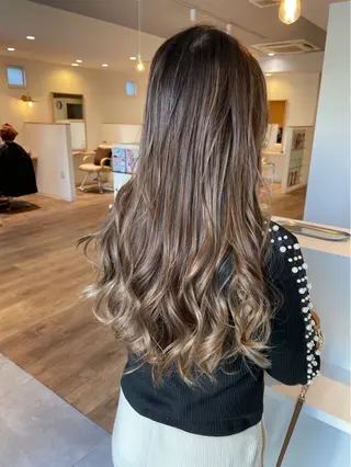 ロング DeuxAge所属・高田 奈於のマツエク・マツパデザイン