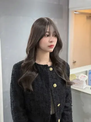 ロング カラー レイヤー /マッキーのヘアスタイル