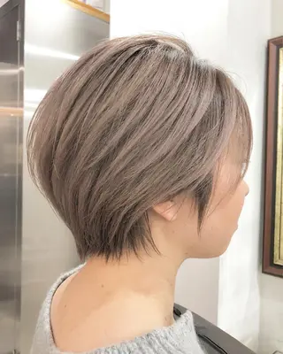 ショート カラー 🩵縮毛矯正  髪質 改善 美髪🩵のヘアスタイル