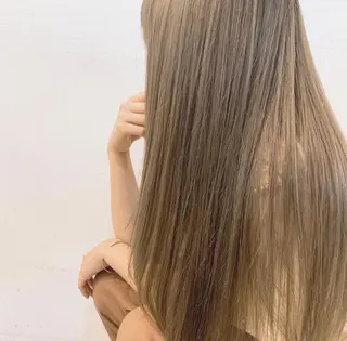 ロング カラー SAKURA 原宿所属・なかの たくみのヘアスタイル