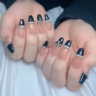 ネイル 小林 凛のネイルデザイン