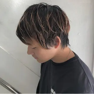 ショート カラー CLUTCH天王寺 西藤遥河のヘアスタイル