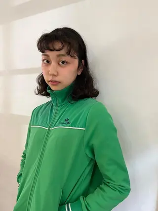 ミディアム パーマ NOUN所属・eri kinjoのヘアスタイル