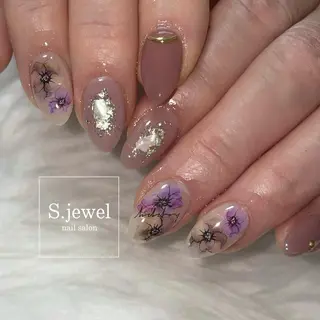 ネイル S♡JEWEL所属・S. JEWELのネイルデザイン