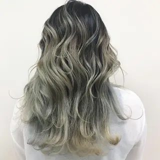 ロング カラー Lien 深井店のヘアスタイル