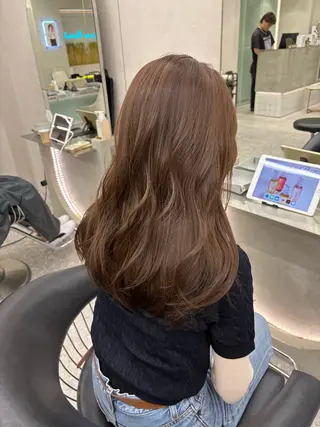 セミロング カラー ヘアアレンジ fumika🎀 ベージュのヘアスタイル