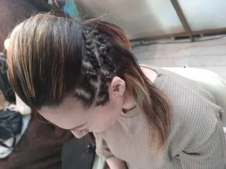 セミロング ヘアアレンジ scamp ★のヘアスタイル