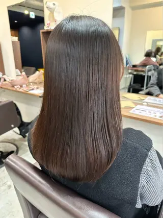 セミロング 縮毛矯正+モテカラー 🎀✨MIHOのヘアスタイル