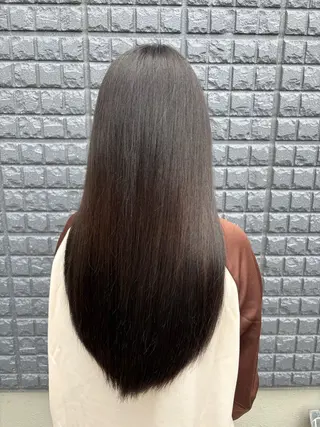 ロング カラー 神代 優生のヘアスタイル