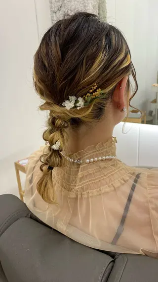 ミディアム カラー ヘアアレンジ NIKO/名古屋/ 伏見/花屋併設のヘアスタイル