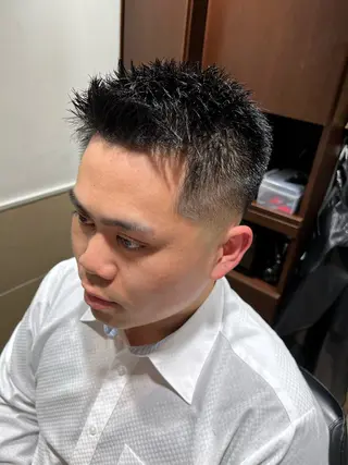 ショート 杉原 慶祐のヘアスタイル