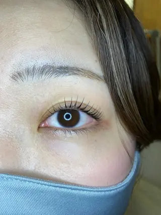 マツエク・マツパ miien(SALONVILLAGE内)所属・MOE /渋谷・明治神宮前のマツエク・マツパデザイン