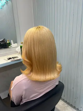 ミディアム カラー ブリーチカラー 🩵MIZUKIのヘアスタイル