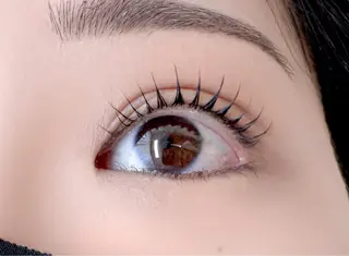 マツエク・マツパ NERU  lash&brow所属・鈴木 音瑠のマツエク・マツパデザイン