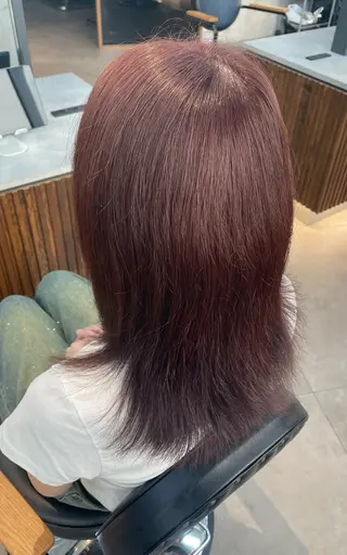 カラー ANGELICA 國吉　日向のヘアスタイル