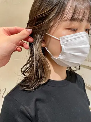 ミディアム カラー レイヤーカット 岩谷流星のヘアスタイル