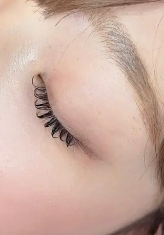 マツエク・マツパ 🌹みなみ🌹 清末のマツエク・マツパデザイン