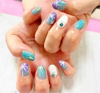 ネイル 石野 広佳のネイルデザイン