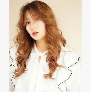 ロング ヘアアレンジ 💙美髪救世主💙 関華蓮のヘアスタイル