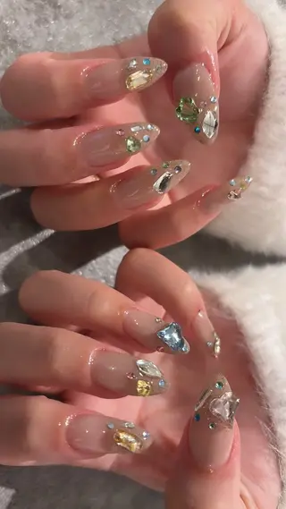 ネイル Mignon所属・Mignon 、のネイルデザイン