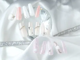 ネイル ネイルサロンAim 河原町［ヘアセット　ヘアエクステ　着付　専門店］所属・AIM 百夏のネイルデザイン