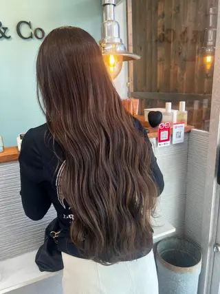 ロング HAILEY所属・ブリーチ・縮毛矯正 特化　山下良孝✂️のヘアスタイル