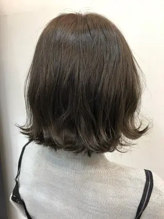 ミディアム GLROW haruhiのヘアスタイル