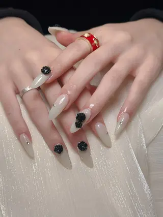 ネイル ネイル👑クイーンズ NailQueensのネイルデザイン