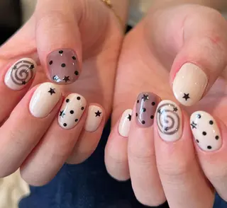 ネイル Pure&Rich Nailのネイルデザイン