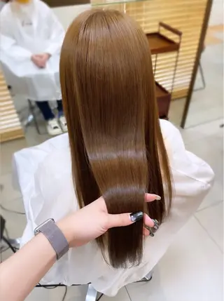 ロング カラー SOYON なんば店所属・水島 真彩のヘアスタイル