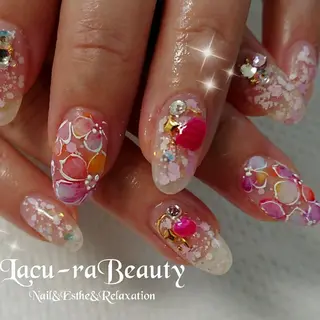 ネイル 小顔と腸の専門店 ラクーラビューティのエステ・リラクイメージ