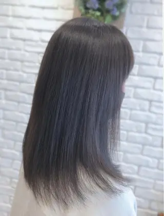 ロング カラー ICHIGO 大山所属・emma 星野のヘアスタイル
