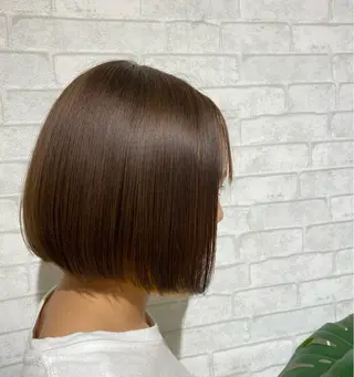 ショート カラー ベレーザ渋谷所属・🦋ハイトーン・髪質 改善🦋成嶋 朋希のヘアスタイル