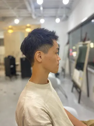 ショート 越坂部 桃子のヘアスタイル