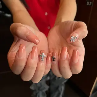 ネイル 🪷福本 亜実　/大阪心斎橋のネイルデザイン