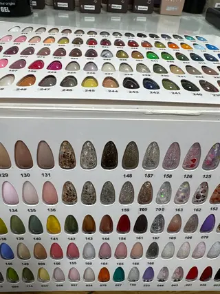 ネイル ♡Bivi♡自爪に 優しいネイルサロンのネイルデザイン