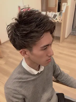 ショート ファミールヘア所属・メンズパーマ波巻き 🌳大森悠登🌳のヘアスタイル