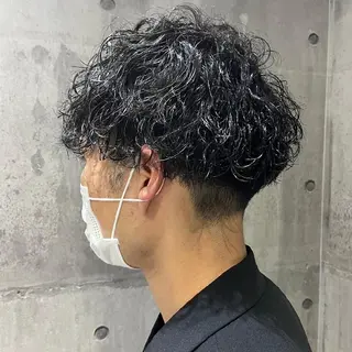パーマ ショート メンズ PLUSISM Velen所属・高橋嵐 プラスイズムヴェレンのヘアスタイル