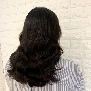 カラー 〖 韓国hair 〗 室岡　咲希のヘアスタイル