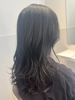 ミディアム カラー unu hair所属・藤井 仁紀のヘアスタイル