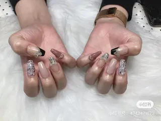 ネイル U·Mi nail salon所属・U·MI 上野御徒町店のネイルデザイン