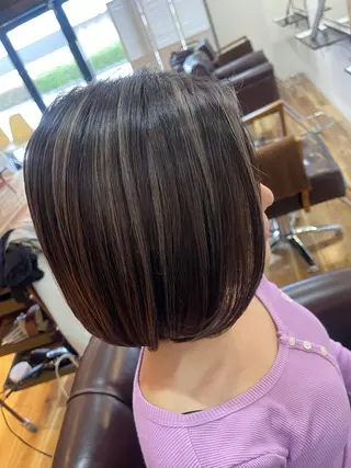 ミディアム 海老沢 亜衣のヘアスタイル