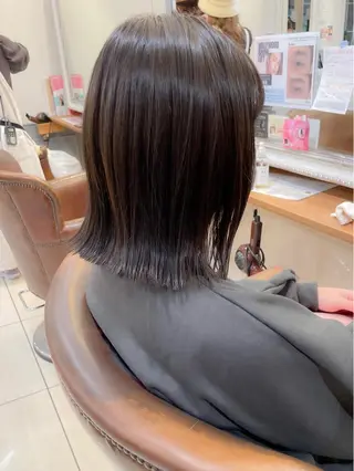 ミディアム ✨カラー支持No.1 🧸ワキ カナコ🧸のヘアスタイル