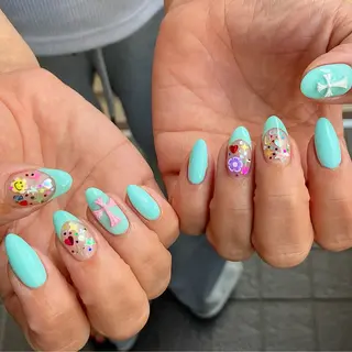 ネイル MeliMellow所属・MeliMellow mayaのネイルデザイン