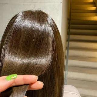 ミディアム カラー INORI /フェイスレイヤーのヘアスタイル