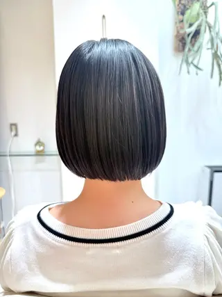 ショート カラー 安永 涼のヘアスタイル