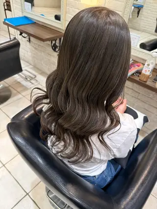 カラー 🩵RIKO🩵 透明感カラー🫧のヘアスタイル