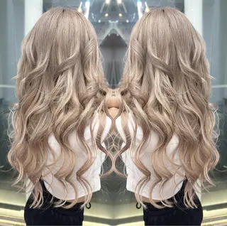 ロング カラー grow渋谷所属・ギャル/grow渋谷 🌺Non👶🏾のヘアスタイル