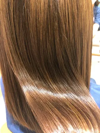 ミディアム 田辺 黎花のヘアスタイル