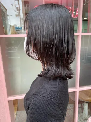 ミディアム irwi所属・Ebihara Satomiのヘアスタイル